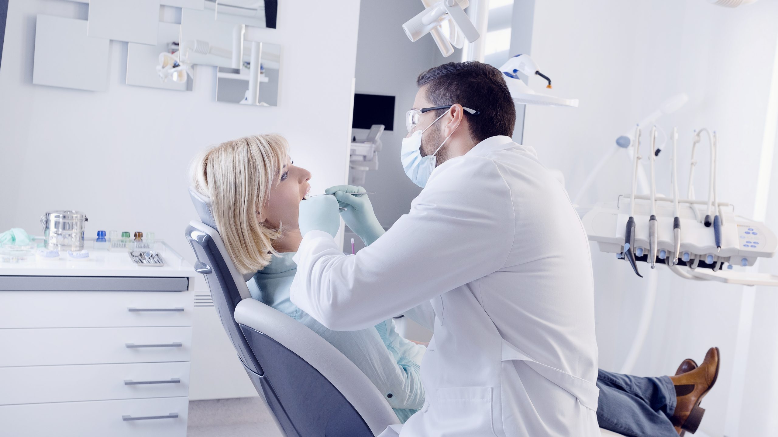 Dentist in Center Line, MI